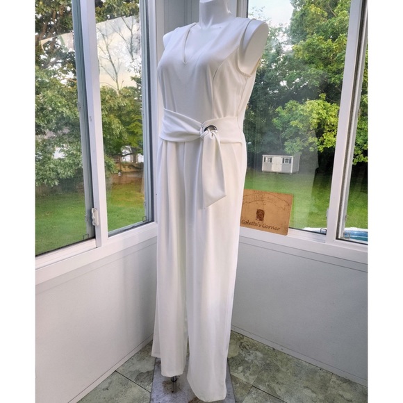 Emma & Michelle White Wide Leg Tie Waist Sleeveless V-Neck Jumpsuit Size 16 - Picture 2 of 16